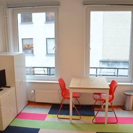 Апартаменты Nice Studio In Marolles Брюссель Экстерьер фото